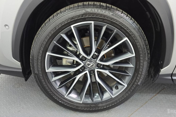 2023 Lexus NX с пробегом 20 202 км