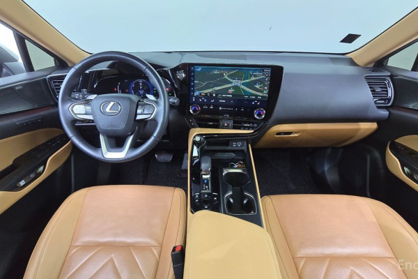 2023 Lexus NX с пробегом 20 202 км