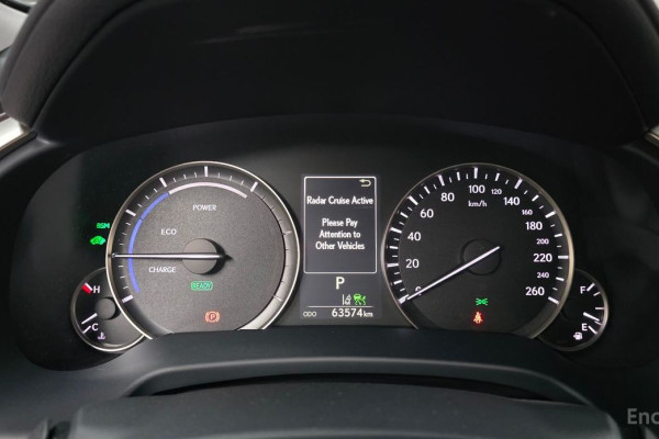 2022 Lexus RX с пробегом 63 574 км