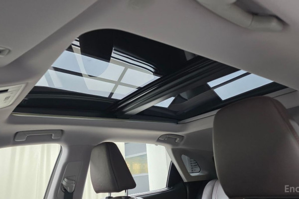 2022 Lexus RX с пробегом 63 574 км