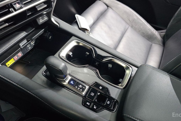 2023 Lexus RX с пробегом 99 718 км