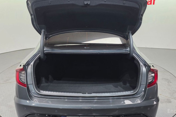 2022 Hyundai Sonata с пробегом 115 479 км