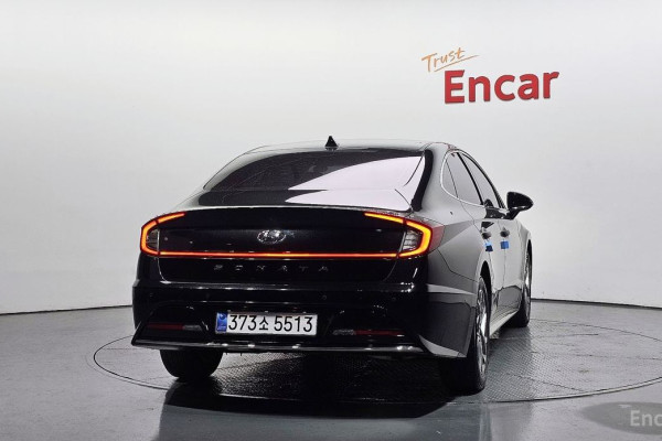 2022 Hyundai Sonata с пробегом 65 807 км