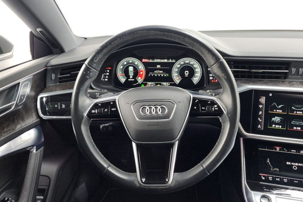 2021 Audi A7 с пробегом 72 617 км