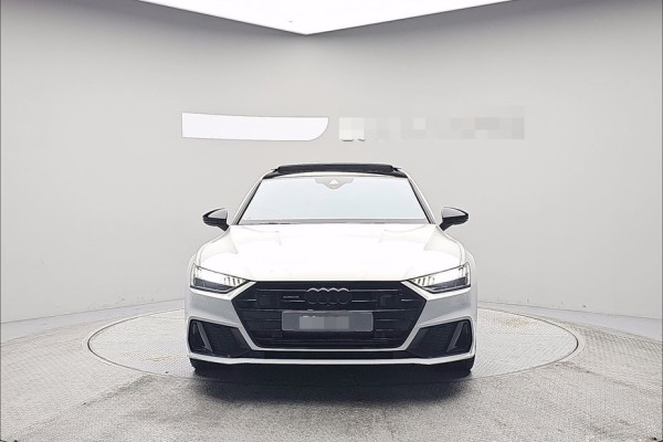 2021 Audi A7 с пробегом 95 274 км