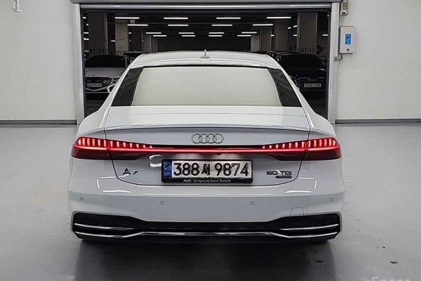 2020 Audi A7 с пробегом 47 532 км
