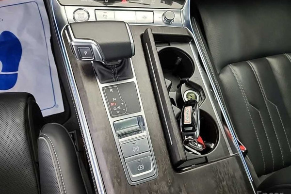 2020 Audi A7 с пробегом 47 532 км