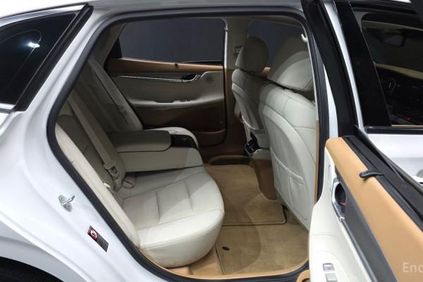 2021 Hyundai Grandeur с пробегом 64 175 км