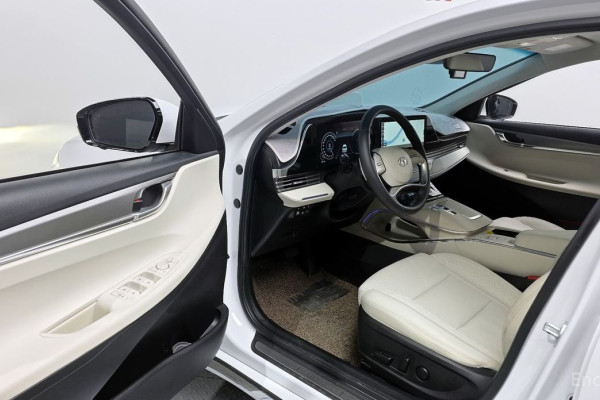 2022 Hyundai Grandeur с пробегом 58 958 км