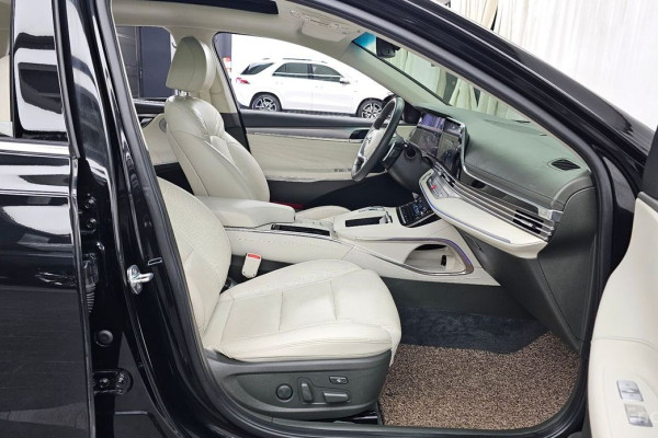 2022 Hyundai Grandeur с пробегом 71 758 км