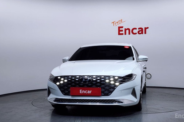 2022 Hyundai Grandeur с пробегом 67 804 км