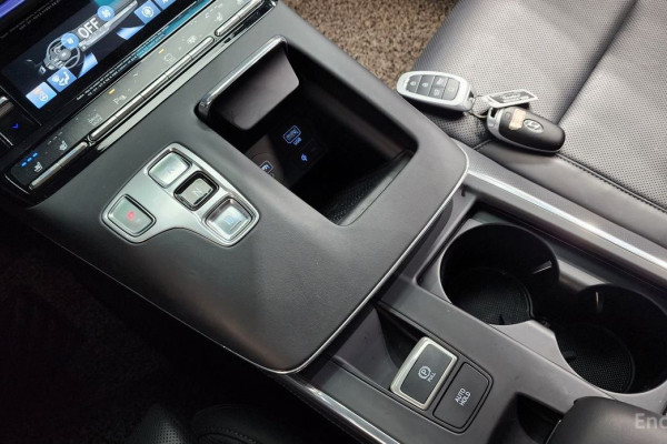 2022 Hyundai Grandeur с пробегом 79 272 км