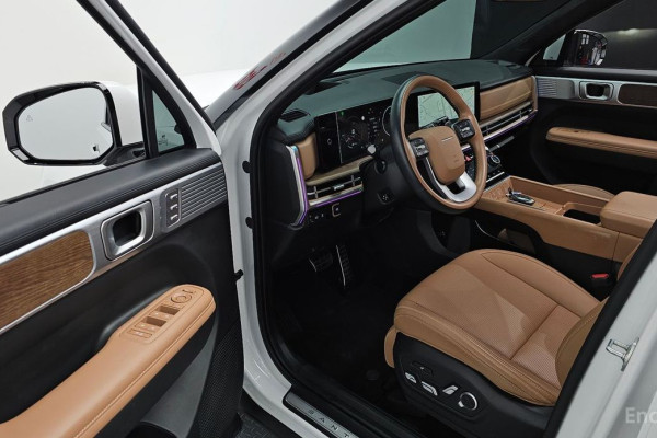 2023 Hyundai Santa Fe с пробегом 14 566 км