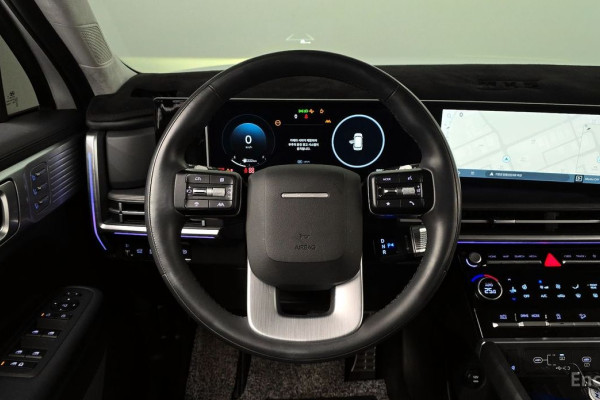 2024 Hyundai Santa Fe с пробегом 9 983 км