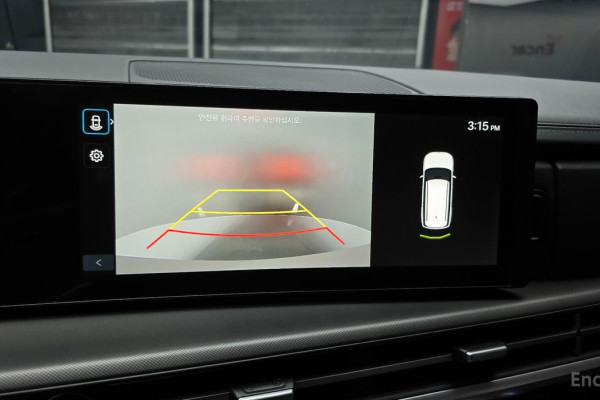 2025 Hyundai Santa Fe с пробегом 9 410 км