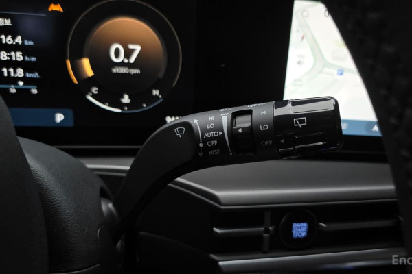 2025 Hyundai Santa Fe с пробегом 9 410 км