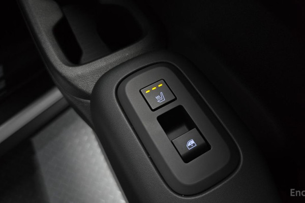 2025 Hyundai Santa Fe с пробегом 9 410 км