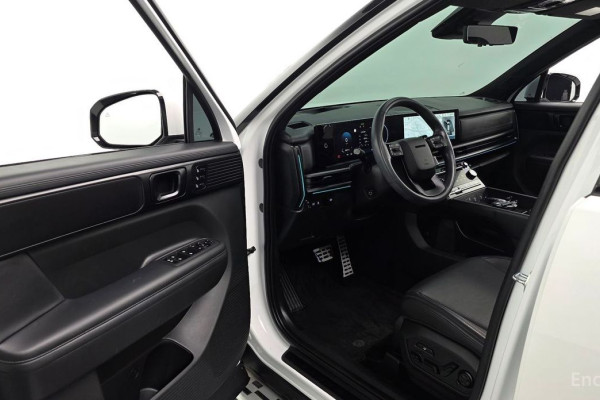 2023 Hyundai Santa Fe с пробегом 40 951 км