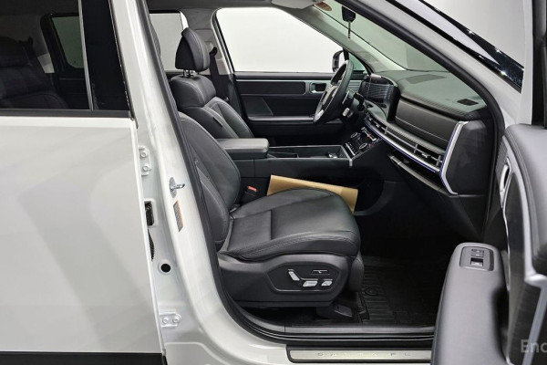 2024 Hyundai Santa Fe с пробегом 27 370 км