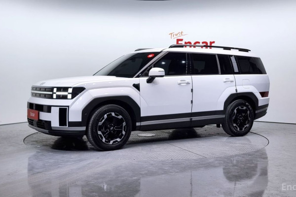 2023 Hyundai Santa Fe с пробегом 18 641 км