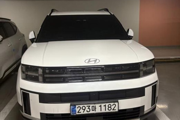 2025 Hyundai Santa Fe с пробегом 7 472 км