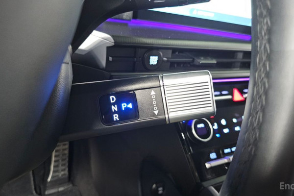 2024 Hyundai Santa Fe с пробегом 17 182 км