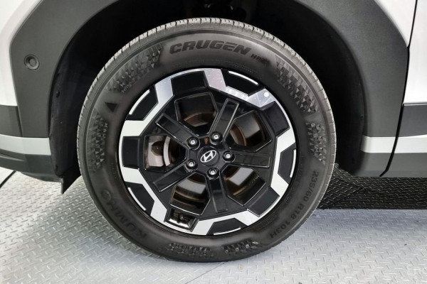 2023 Hyundai Santa Fe с пробегом 18 641 км