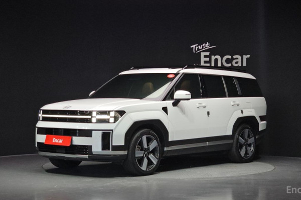 2024 Hyundai Santa Fe с пробегом 14 311 км