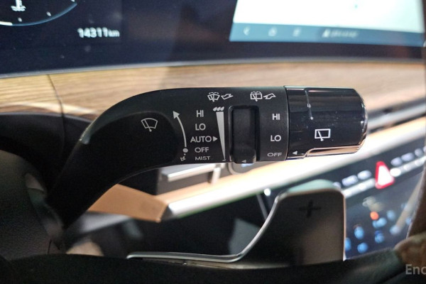 2024 Hyundai Santa Fe с пробегом 14 311 км