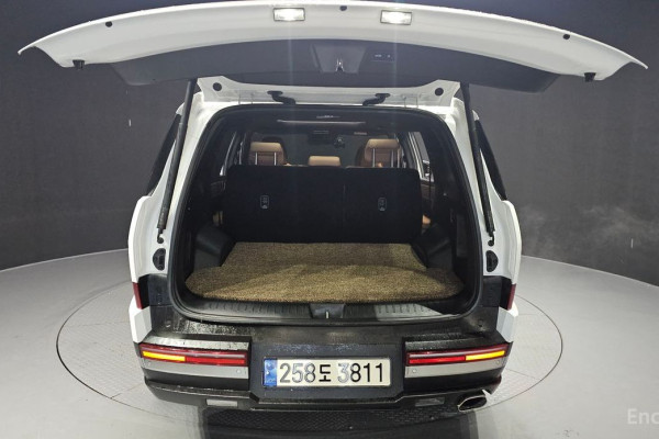 2024 Hyundai Santa Fe с пробегом 14 311 км