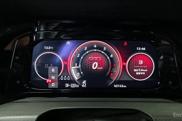 2022 Volkswagen Golf с пробегом 40 143 км