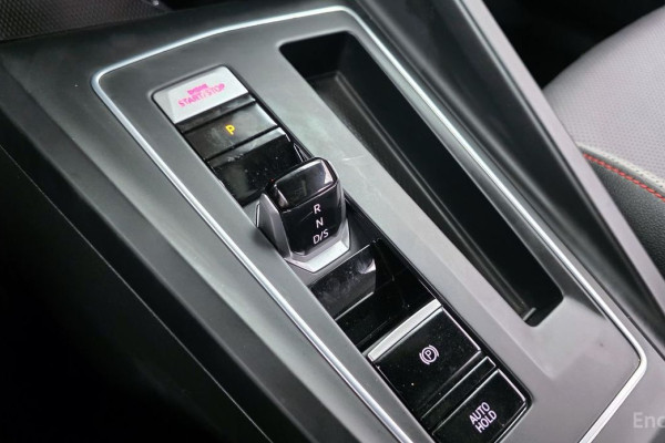 2022 Volkswagen Golf с пробегом 40 143 км