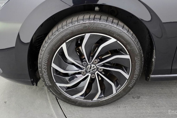 2022 Volkswagen Golf с пробегом 63 454 км