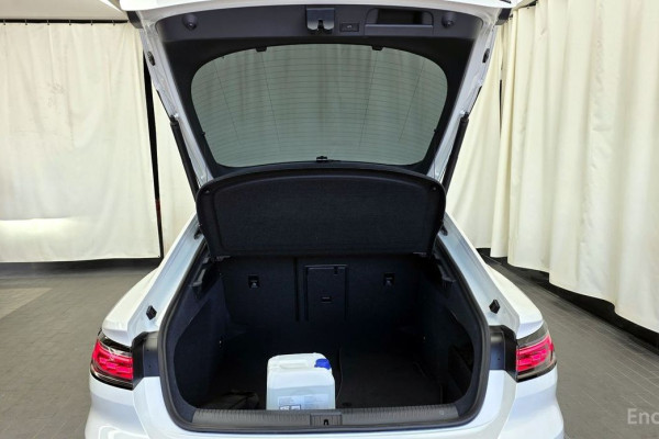 2022 Volkswagen Arteon с пробегом 32 908 км