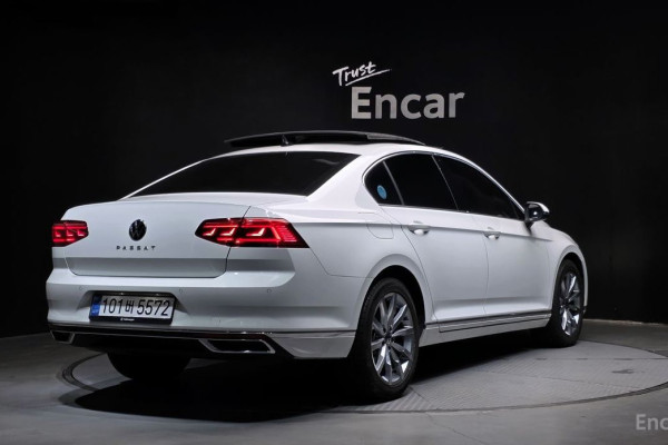 2021 Volkswagen Passat с пробегом 53 070 км