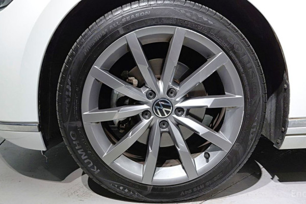 2021 Volkswagen Passat с пробегом 94 774 км