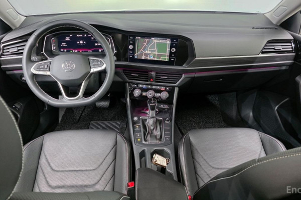 2022 Volkswagen Jetta с пробегом 42 150 км