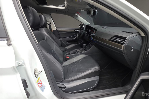 2021 Volkswagen Jetta с пробегом 31 983 км