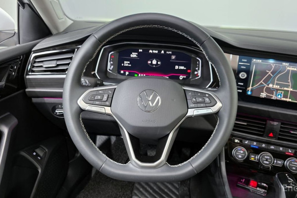 2022 Volkswagen Jetta с пробегом 42 150 км