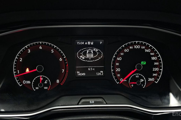 2021 Volkswagen Jetta с пробегом 14 049 км