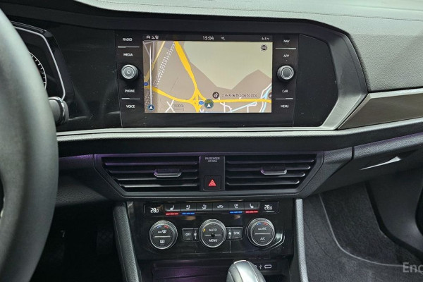 2021 Volkswagen Jetta с пробегом 14 049 км