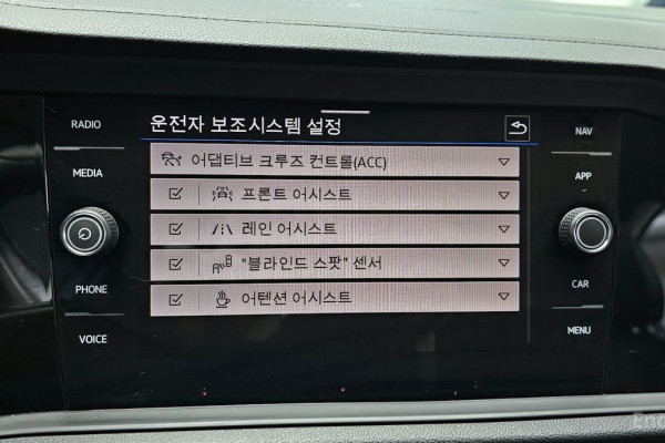 2021 Volkswagen Jetta с пробегом 14 049 км