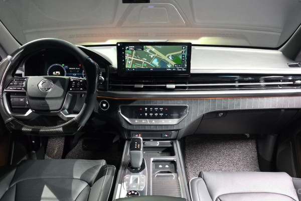 2025 SsangYong Rexton с пробегом 7 652 км