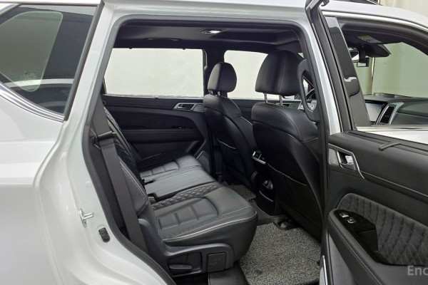 2022 SsangYong Rexton с пробегом 80 562 км