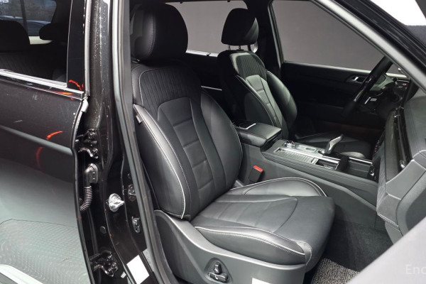 2025 SsangYong Rexton с пробегом 7 652 км