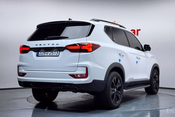 2022 SsangYong Rexton с пробегом 57 940 км