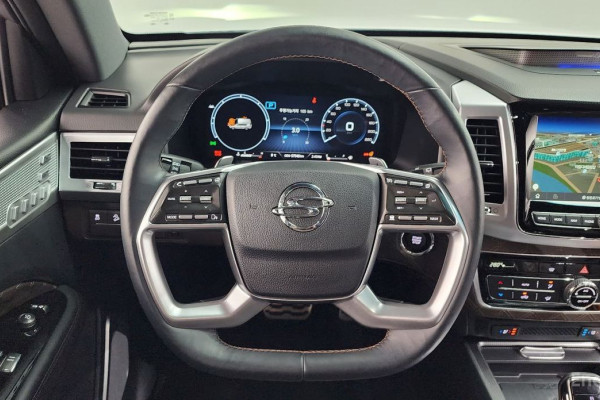 2022 SsangYong Rexton с пробегом 57 940 км