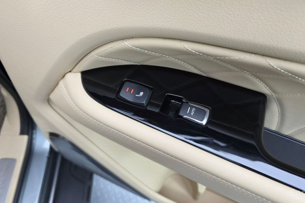 2023 SsangYong Rexton с пробегом 111 498 км