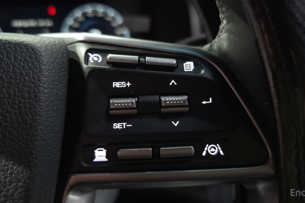 2025 SsangYong Rexton с пробегом 7 652 км