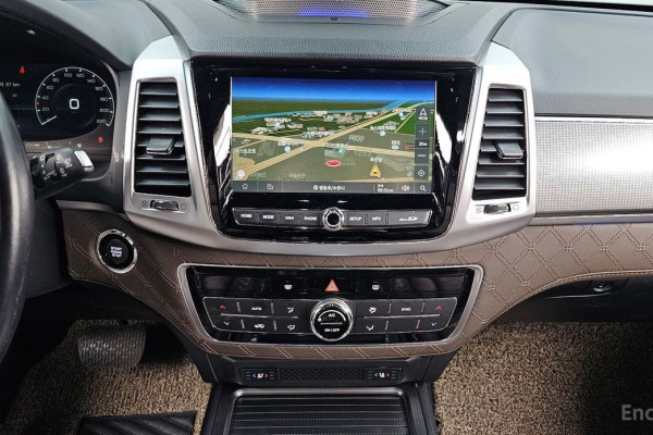 2021 SsangYong Rexton с пробегом 57 045 км